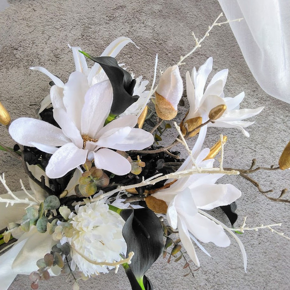 和のウェディングブーケ マグノリア (木蓮) と カラーリリー ns884 アーティフィシャルフラワー 