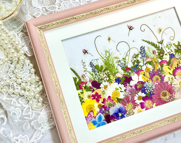 空に舞うお花のファンタジー　押し花アート額０6 5枚目の画像