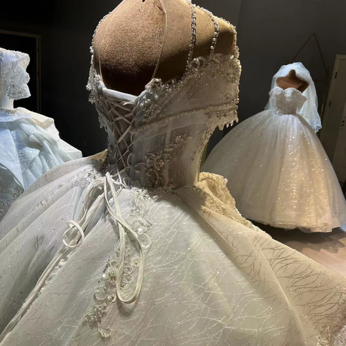 憧れのドレス 爽やかで優しいブルー/白 編み上げ ホルターネック オフ  