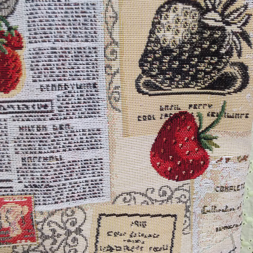 とちおとめ出品 ストロベリー柄ゴブラン織ミニトートバッグ トートバッグ とちおとめ