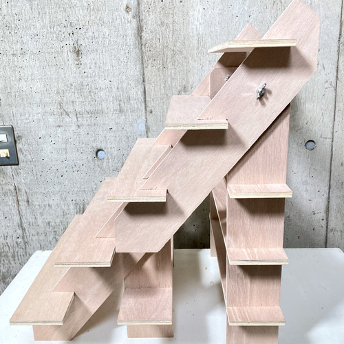 什器 ひな壇5段/背面3段/50幅/普通合板〈上質材〉 イベント什器
