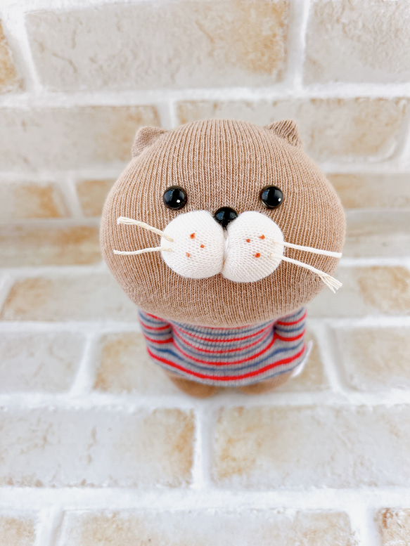 ポッケに手 パーカーを着た ねこ( ΦωΦ ) ぬいぐるみ ぬいぐるみ 