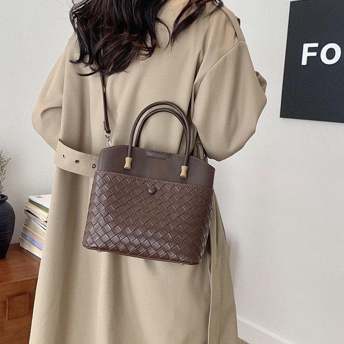 大容量編み片肩ハンドバッグ高級感通勤万能バケツバッグ