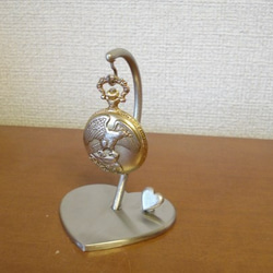 誕生日プレゼント　懐中時計スタンド　ハートデザイン懐中時計スタンド　No.100628 1枚目の画像
