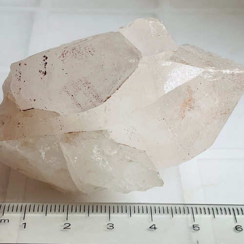 イシス ヒマラヤ✨ レインボー マニカラン産 ピンク水晶 原石  