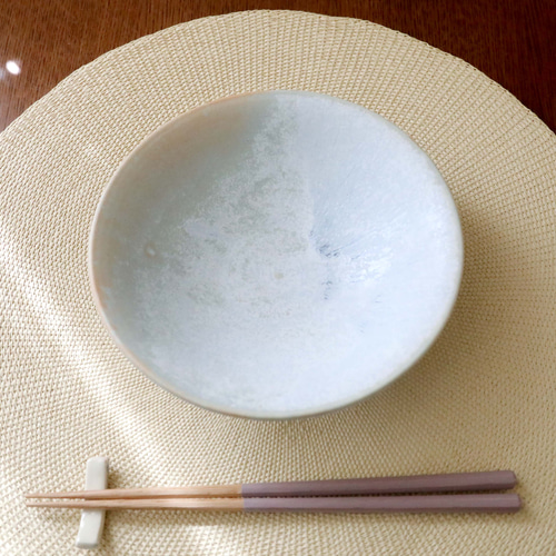 白い結晶釉の中鉢 お椀・ボウル・鉢 TSUCHI-HANAKI 通販