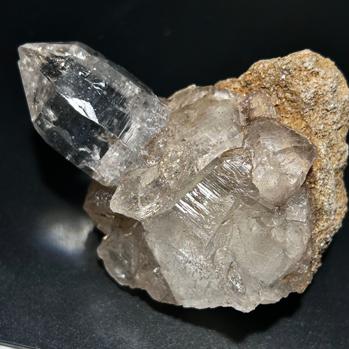 ヒマラヤ ガネーシュヒマール産 水晶クラスター_879g | 水晶・天然石 そもそも.ん