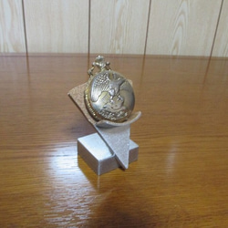 誕生日プレゼントに　　シンプルデザイン懐中時計スタンド 8枚目の画像