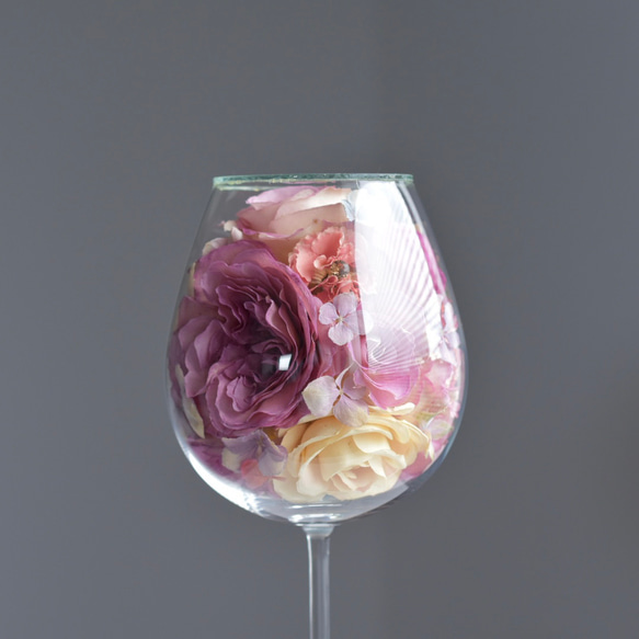 「Casva」薔薇と紫陽花のワイングラスのドライフラワー　ガラスドーム 1枚目の画像