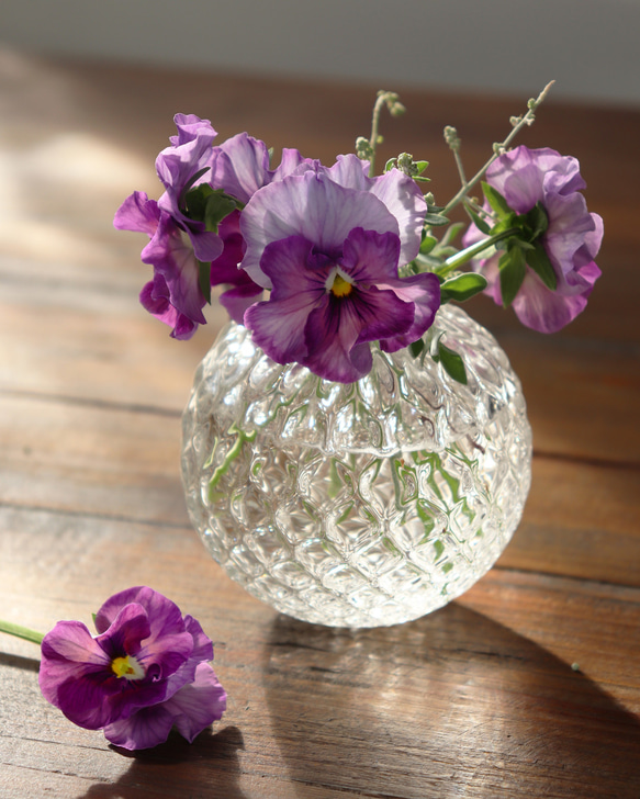 手元供養『こはる -水中花-&フルッタ一輪挿し』ガラス位牌 メモリアル仏具 遺灰 遺骨 ペット 愛犬 愛猫 分骨 ご遺灰など ご遺骨 水中花 ご遺灰 ローマ字か平仮名 **