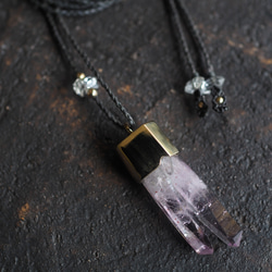 lepidocrocite in amethyst brass necklace (saikau) 2枚目の画像