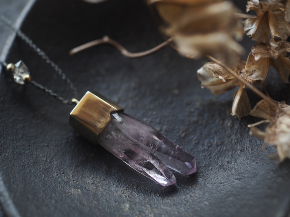 lepidocrocite in amethyst brass necklace (saikau) 5枚目の画像