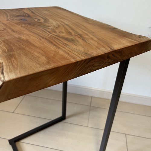 サイドテーブル　ソファテーブル　桜の木　一枚板　コーヒーテーブル 桜の木 一枚板 ソファテーブル コーヒーテーブル サイドテーブル