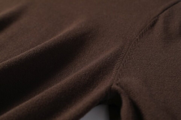 ★サンプルセール　1点のみ★コットン100％下着ニット　モックネック　セーター　黒みがかった赤褐色　211001-08 3枚目の画像