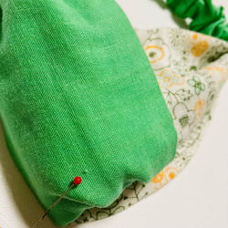 【在庫処分】難あり 緑×花バイカラーターバン ヘアーアクセサリー　ヘアバンド　フラワー 2枚目の画像