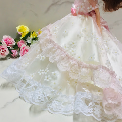 リカちゃん用可愛いさくら色の2wayドレス〜オーバースカート&パニエ付き 10枚目の画像