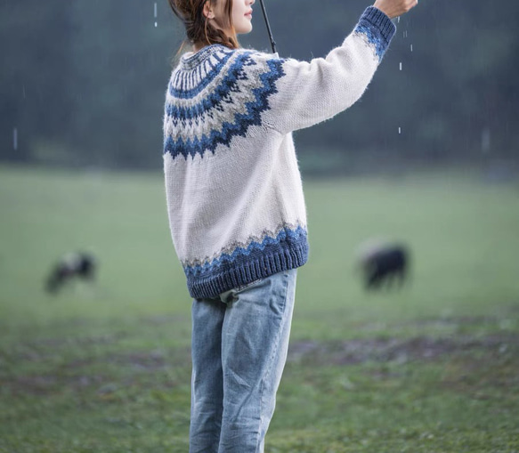 春秋冬 手編みセーター カーディガン ウール100％ 3枚目の画像