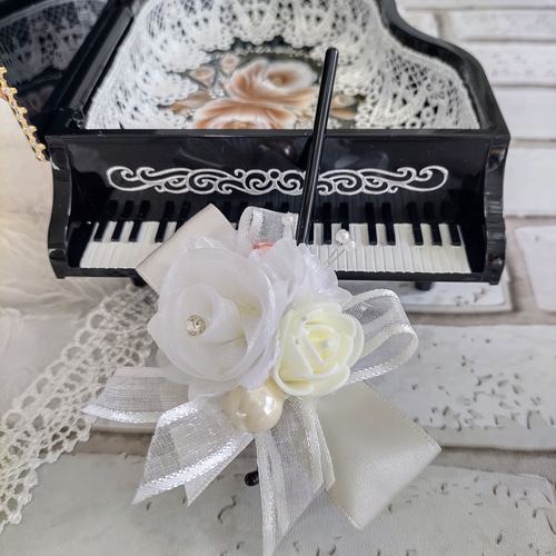 ☆彡グランドピアノをドレスアップ♪ピアノの小物入れ＊薔薇