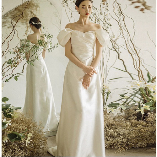 バックリボン ウェディングドレス オフショルダー 結婚式 オフショルダー バックリボン ウエディングドレス XS〜XLサイズ
