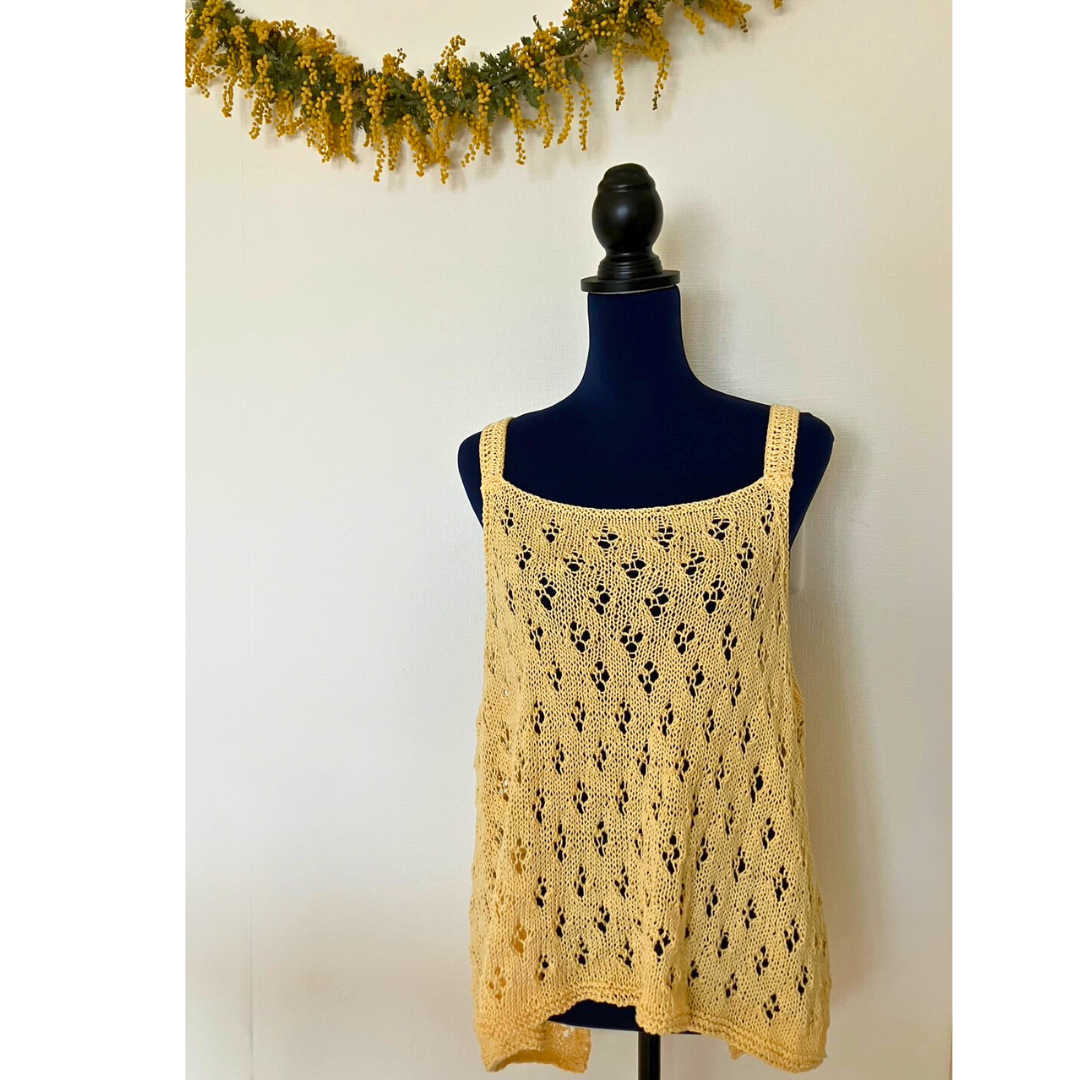 透かし編みの コットン キャミソール 7,300円