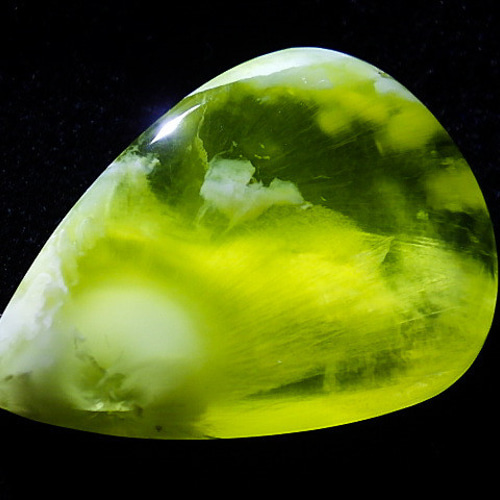 ☆イエロープレナイト☆25.7ct/27.1mm☆天然石ぶどう石☆ペア