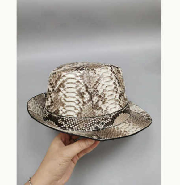 お洒落　パイソン蛇革中折れ帽子　色選択可能 1枚目の画像