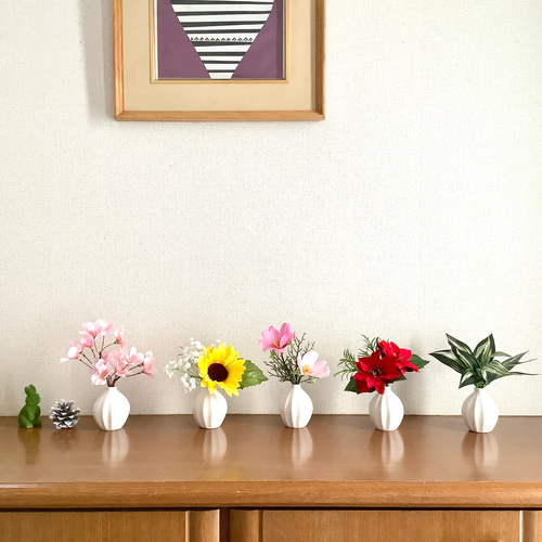 春夏秋冬のお花《桜・ひまわり・秋桜・ポインセチア》 ➕グリーン