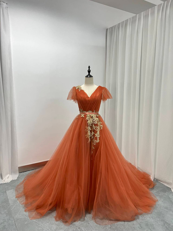 テラコッタ カラードレス