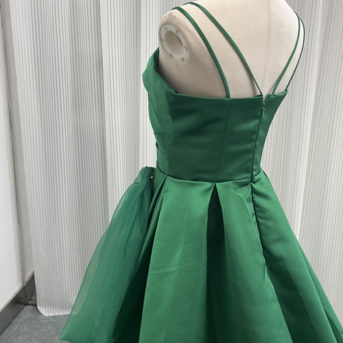 送料無料！パーティードレス グリーン キャミソール ファスナー  