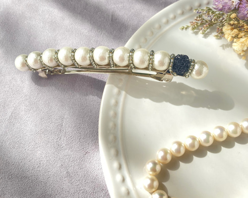 CHANEL  ヘアアクセサリー　パールバレッタ　お値下げしました。 CHANEL ヘアアクセサリー パールバレッタ お値下げしました。