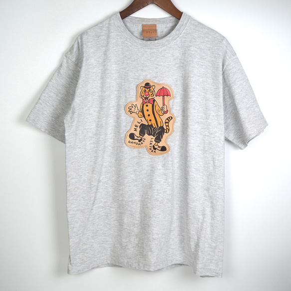 アートなレザーパッチ「タイガーピエロ」の 半袖 Tシャツ（5色）コットン ワッペン 2枚目の画像