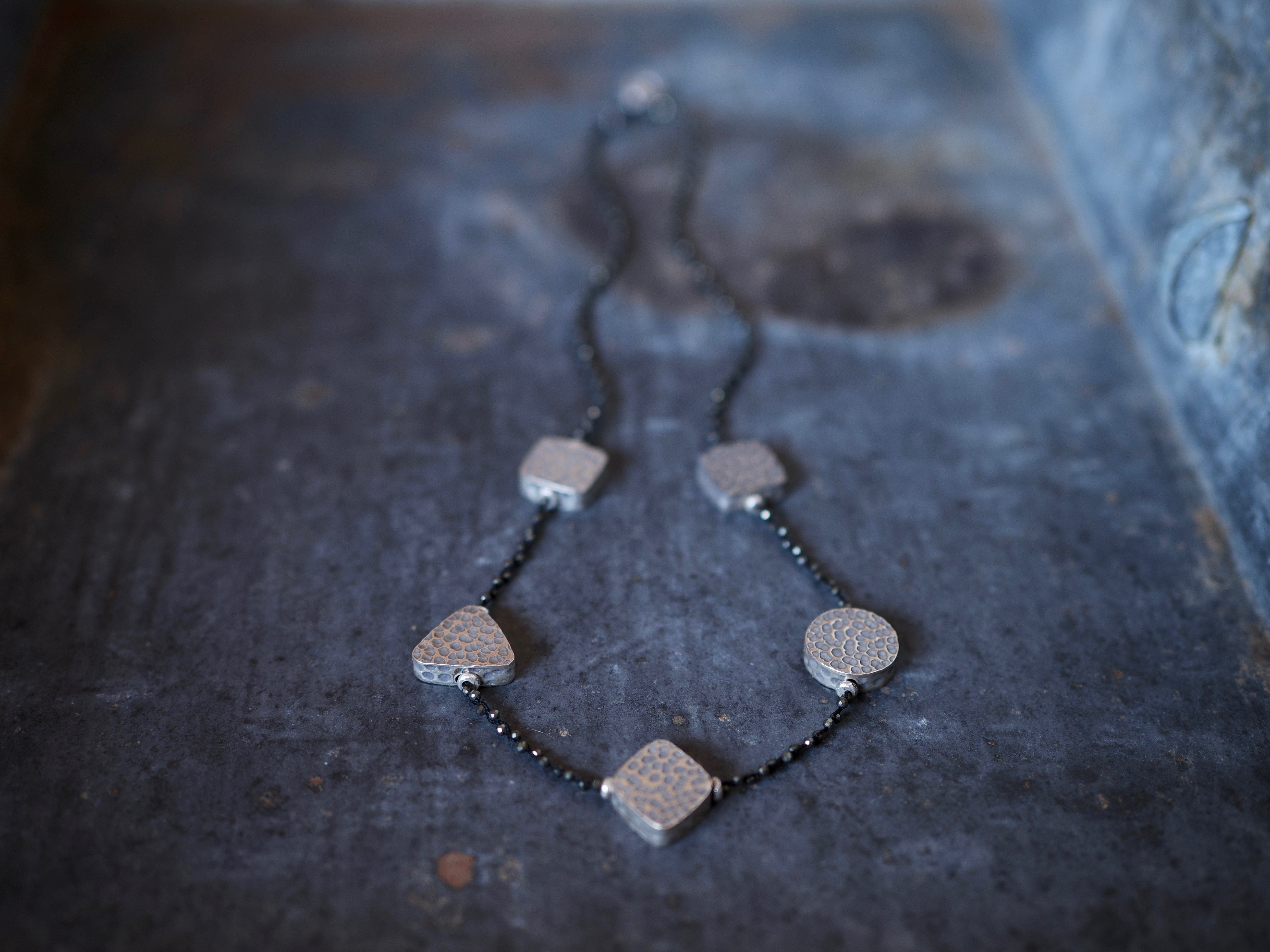 Braid necklace -Hammered silver-