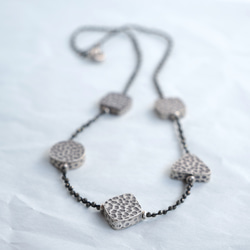 Braid necklace -Hammered silver- 2枚目の画像