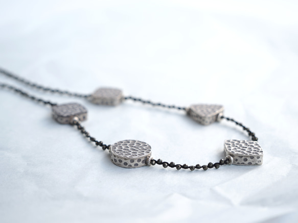 Braid necklace -Hammered silver- 3枚目の画像