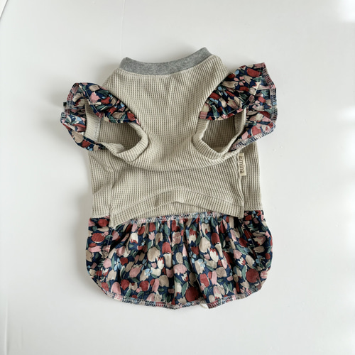 犬服 大人っぽ♡花柄ワンピース ペット服 わんこ服 シーズー トイ