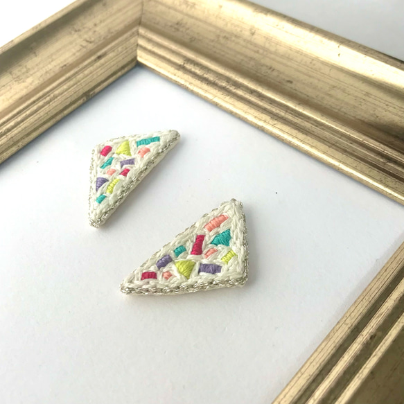 candy pop パチパチキャンディー刺繍ピアスorイヤリング 5枚目の画像