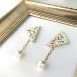 candy pop パチパチキャンディー刺繍ピアスorイヤリング 2枚目の画像