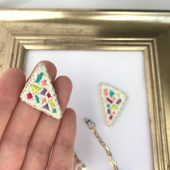 candy pop パチパチキャンディー刺繍ピアスorイヤリング 7枚目の画像