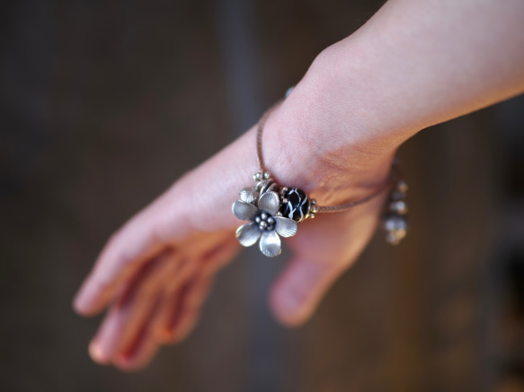 -Old venice beads・Flower- code bracelet 8枚目の画像