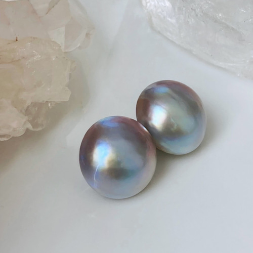10%off】K10WG 一点もの 希少 大粒 ナチュラルカラー マベパールピアス 