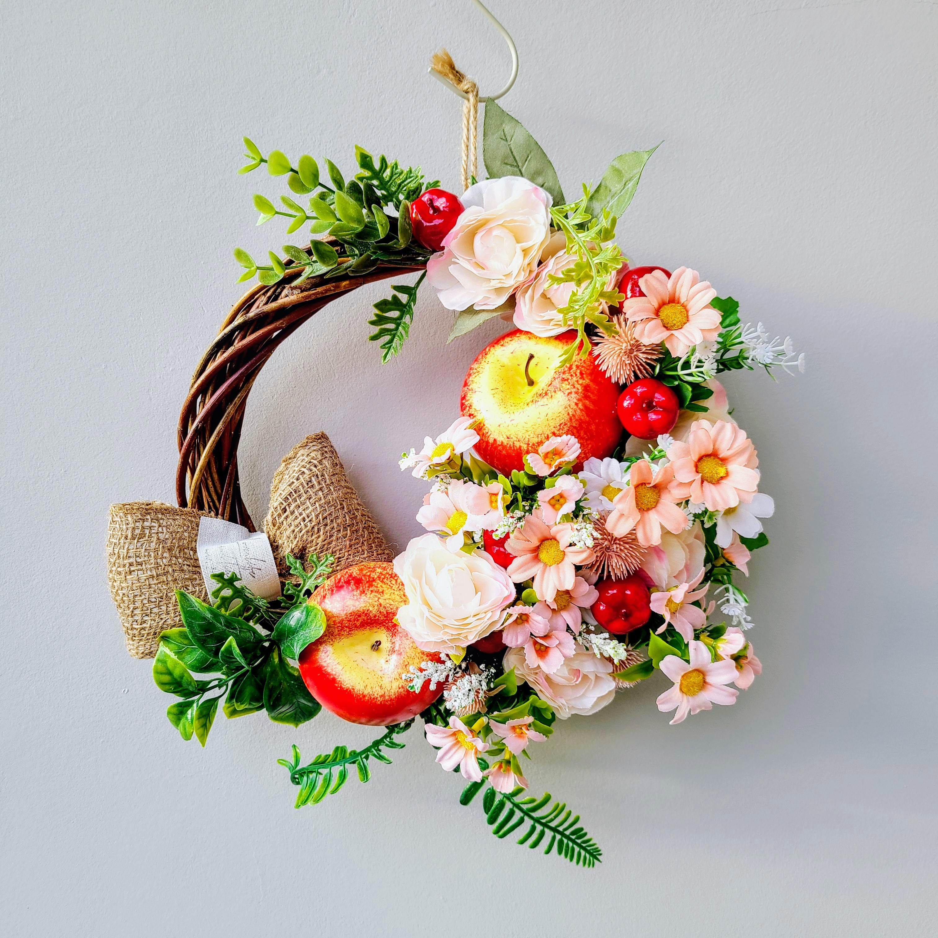 ♡ドライフラワー♡ラナンキュラスの三日月リース♡ハーフリース♡ 新