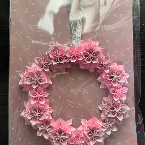 ハンドメイド・桜のリース ペーパークラフト 折り紙 飾り 壁掛け