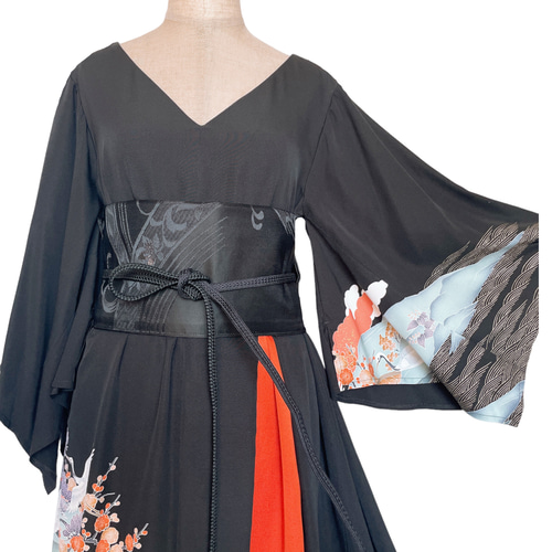 優美な袖感 留袖ワンピース フォーマル 上質 着物リメイク 正絹 演奏会