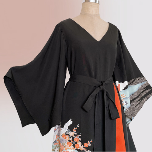 優美な袖感 留袖ワンピース フォーマル 上質 着物リメイク 正絹 演奏会