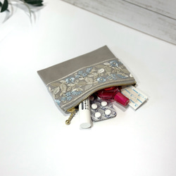 ポケットティッシュケース ❇︎ ポーチ付き　/ インド刺繍リボン　    フレンチグレー 3枚目の画像