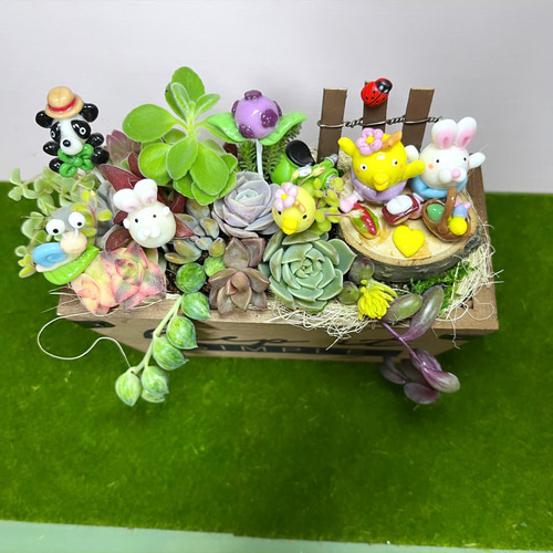 多肉植物寄せ植え〜樹脂粘土レジン(粘土細工)ガーデンピック
