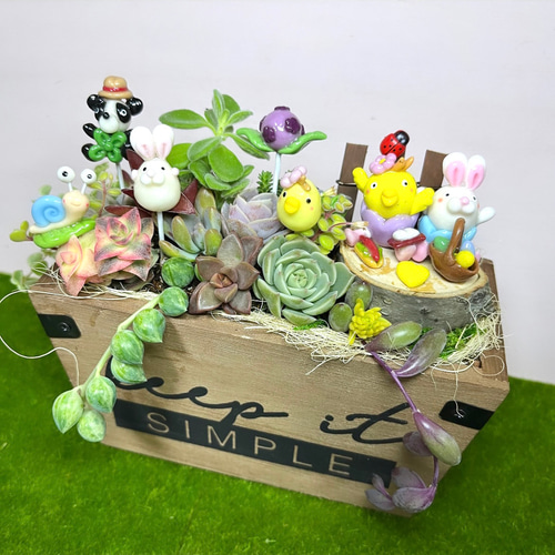 多肉植物寄せ植え〜樹脂粘土レジン(粘土細工)ガーデンピック