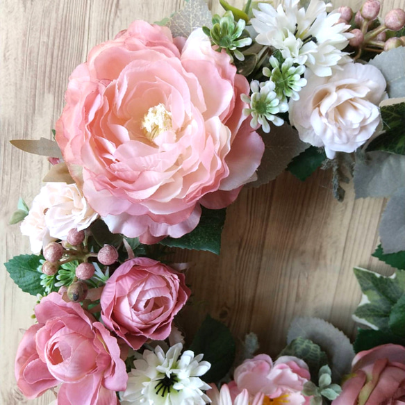 くすみピンクの薔薇とお花たち☆造花リース☆玄関リース☆アーティフィシャルフラワーリース☆母の日 2枚目の画像