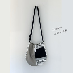 〈一点もの〉cut cloth bag ショルダーバッグ/monotone 2枚目の画像