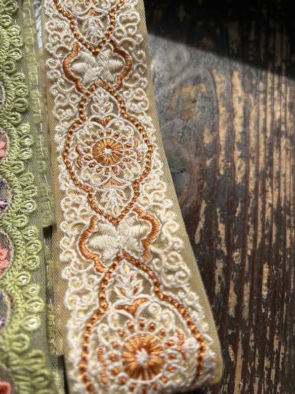 【限定販売】インド刺繍リボン　春色 はぎれアソート(a-2) 6枚目の画像